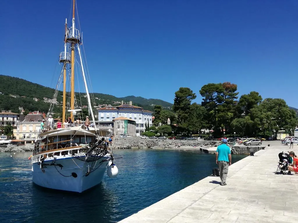 Apartment Opatija Lovran Kroatien